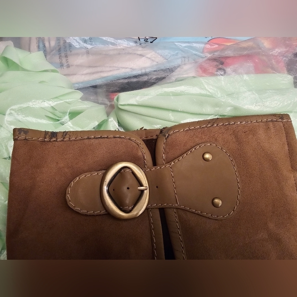 WOMAN BROWN KNEE HIGH WEDGE BOOTS  SIZE 12 medium with an 18" wide Calf - Picture 9 of 9
